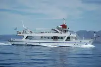Круизен кораб за продан