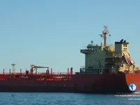 Танкер за нефт/химикали за продажба