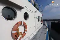 Плавущ хотел за продажба
