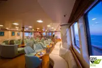 Круизен кораб за продажба