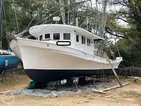 Trawler за продан
