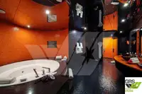 Круизен кораб за продажба