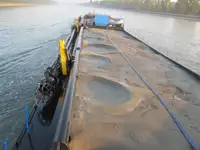 Баржа за продажба