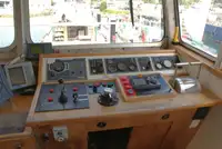 Катамаран за продажба
