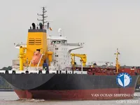 Танкер за нефт/химикали за продажба