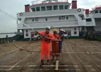Десантен кораб, танкер за продажба