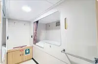 Хладилен кораб за продажба