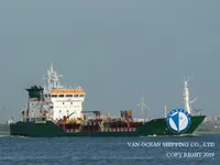 Танкер за нефт/химикали за продажба