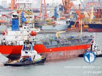 Танкер за нефт/химикали за продажба