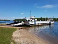 Баржа за продажба