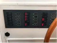 Круизен кораб за продажба