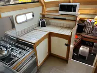 Круизен кораб за продажба