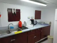 Контейнеровоз за продажба