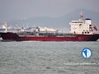 Танкер за нефт/химикали за продажба