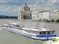 Круизен кораб за продажба