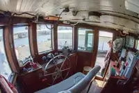 Буксир за продажба
