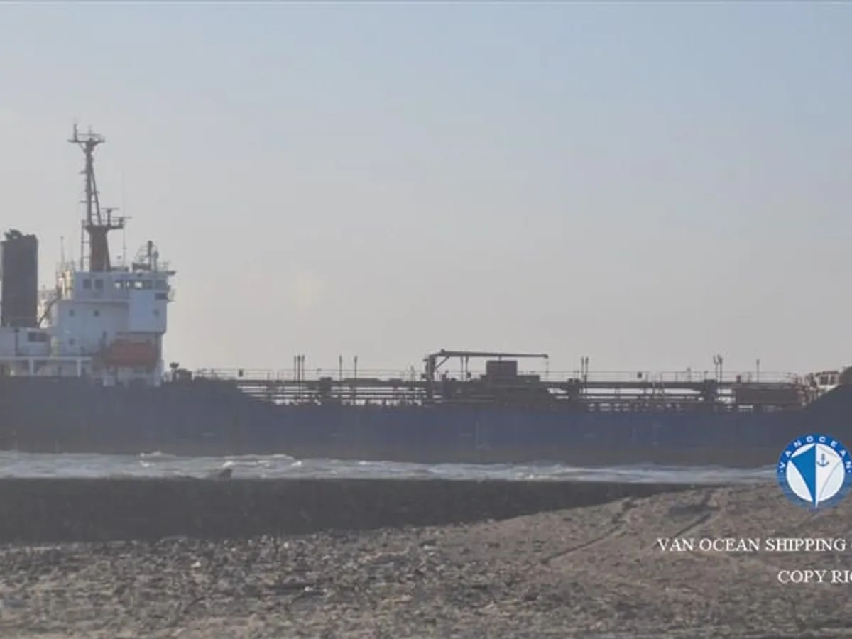 Танкер за нефт/химикали за продажба