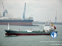 Танкер за нефт/химикали за продажба