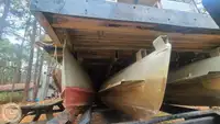 Круизен кораб за продажба