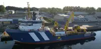 Хладилен кораб за продажба