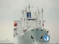 Хладилен кораб за продажба