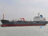 Танкер за нефт/химикали за продажба