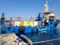 Кораб за доставки за продажба