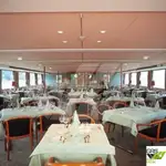 Круизен кораб за продажба