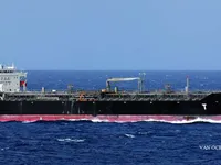 Танкер за нефт/химикали за продажба