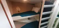 Контейнеровоз за продажба