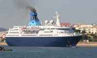 Круизен кораб за продажба