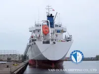 Хладилен кораб за продажба
