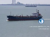 Танкер за нефт/химикали за продажба