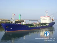 Танкер за нефт/химикали за продажба