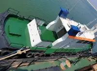 Буксир за продажба