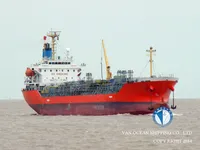 Танкер за нефт/химикали за продажба