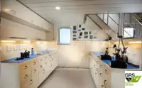 Круизен кораб за продажба