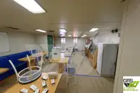 Кораб за доставки за продан