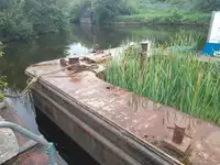 Баржа за продажба