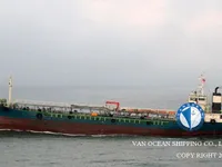 Танкер за нефт/химикали за продажба