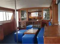 Круизен кораб за продажба