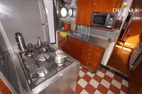 Изследователски кораб за продажба