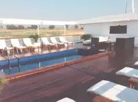 Круизен кораб за продажба