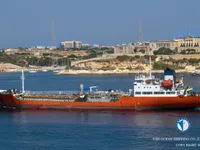 Танкер за нефт/химикали за продажба