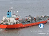Танкер за нефт/химикали за продажба