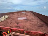 Баржа за продажба