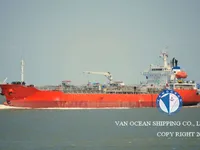 Танкер за нефт/химикали за продажба