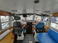 Кораб за проучване за продажба
