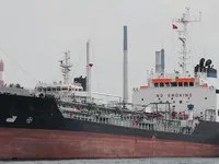 Танкер за нефт/химикали за продажба