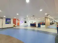 Хладилен кораб за продажба